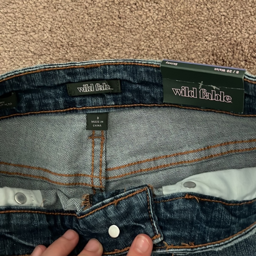 Hi rise skinny jeans 8/29 waist - Picture 2 of 3